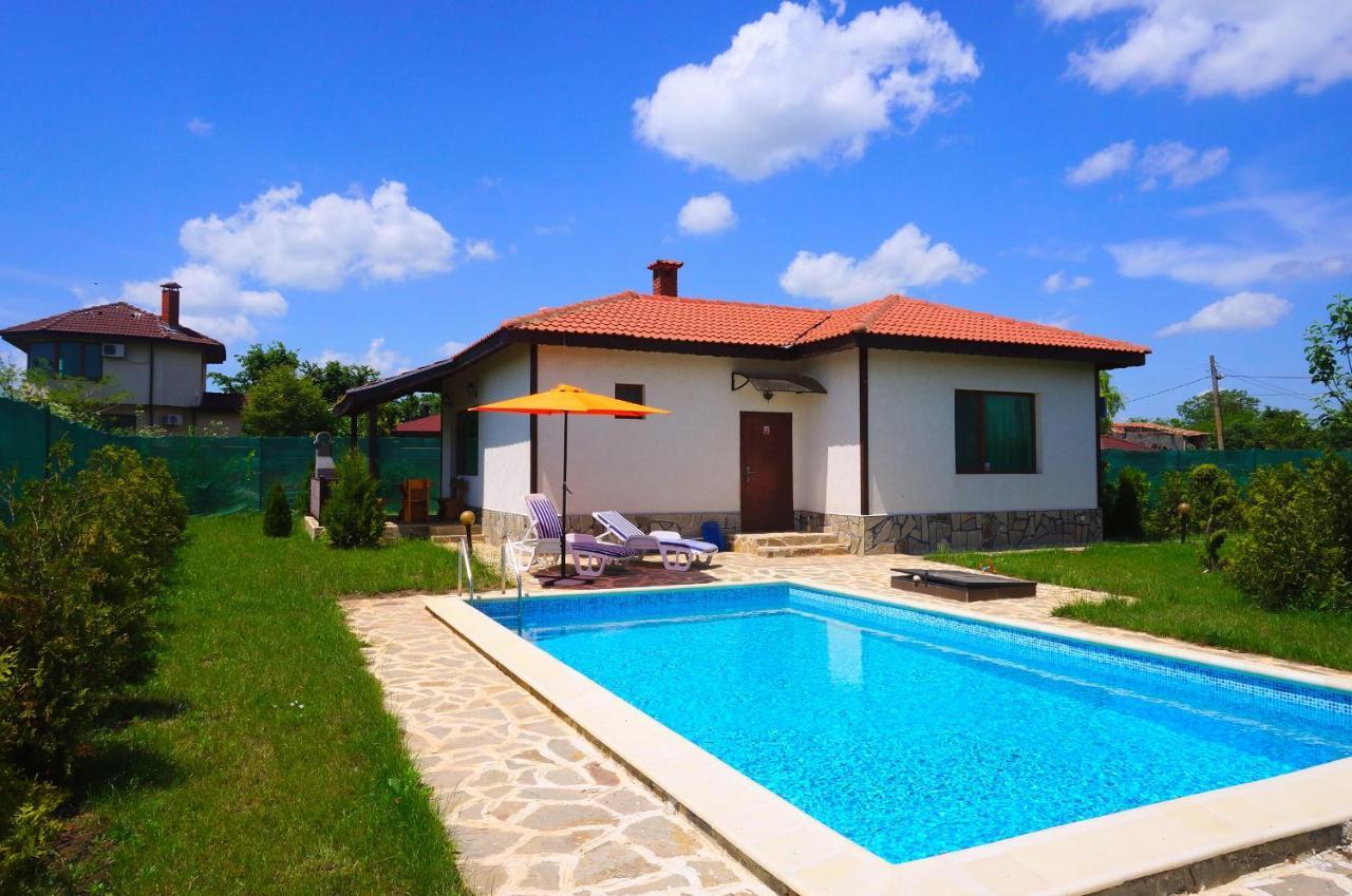 Villa Edem - Beach Bolata Area Bŭlgarevo Esterno foto