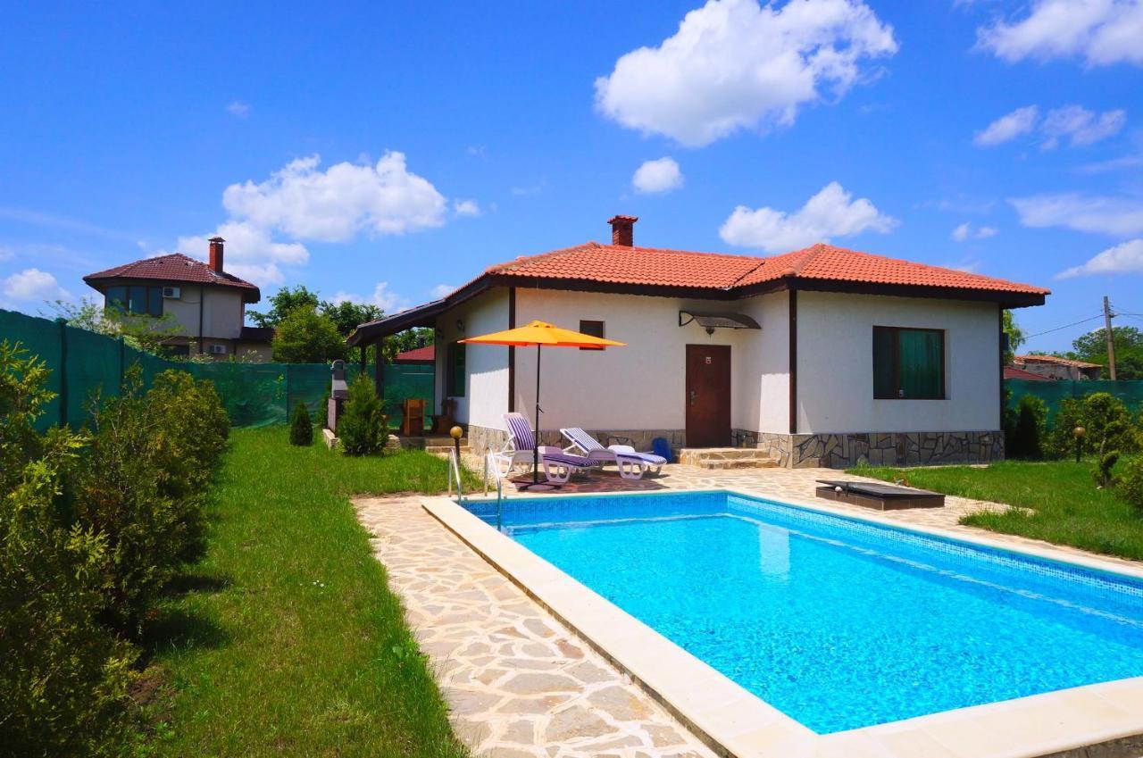 Villa Edem - Beach Bolata Area Bŭlgarevo Esterno foto