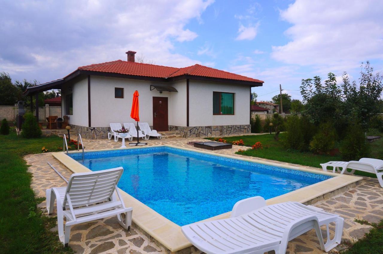 Villa Edem - Beach Bolata Area Bŭlgarevo Esterno foto