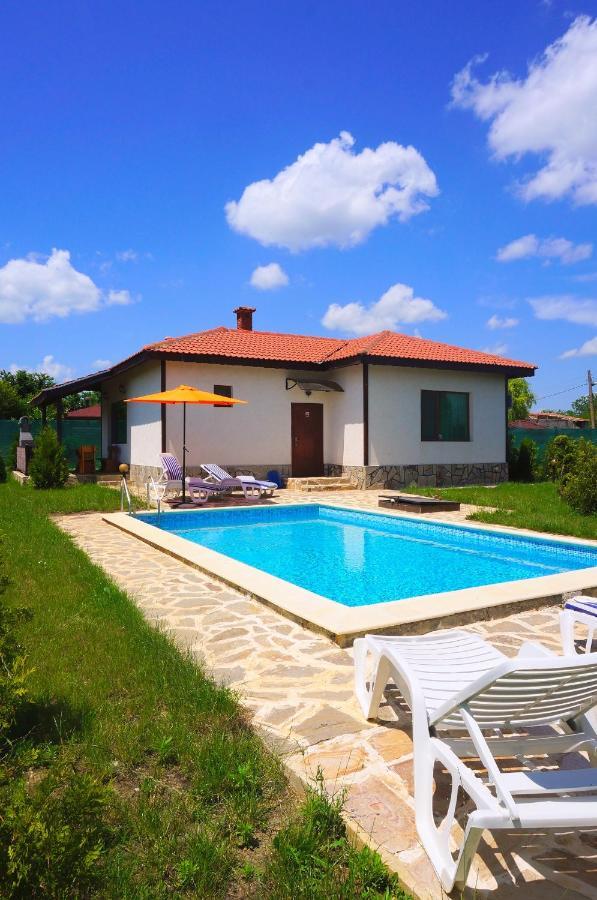 Villa Edem - Beach Bolata Area Bŭlgarevo Esterno foto