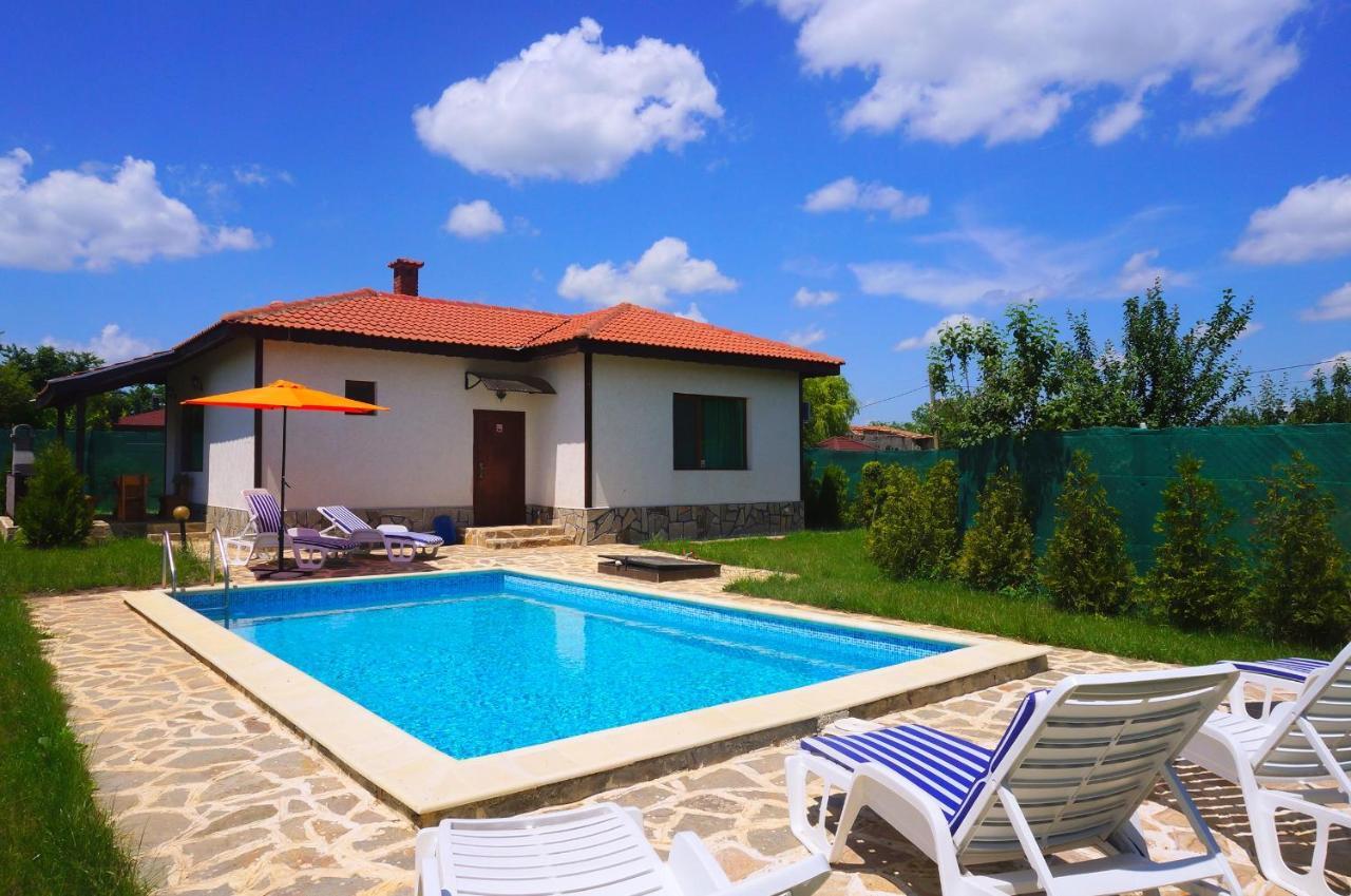 Villa Edem - Beach Bolata Area Bŭlgarevo Esterno foto