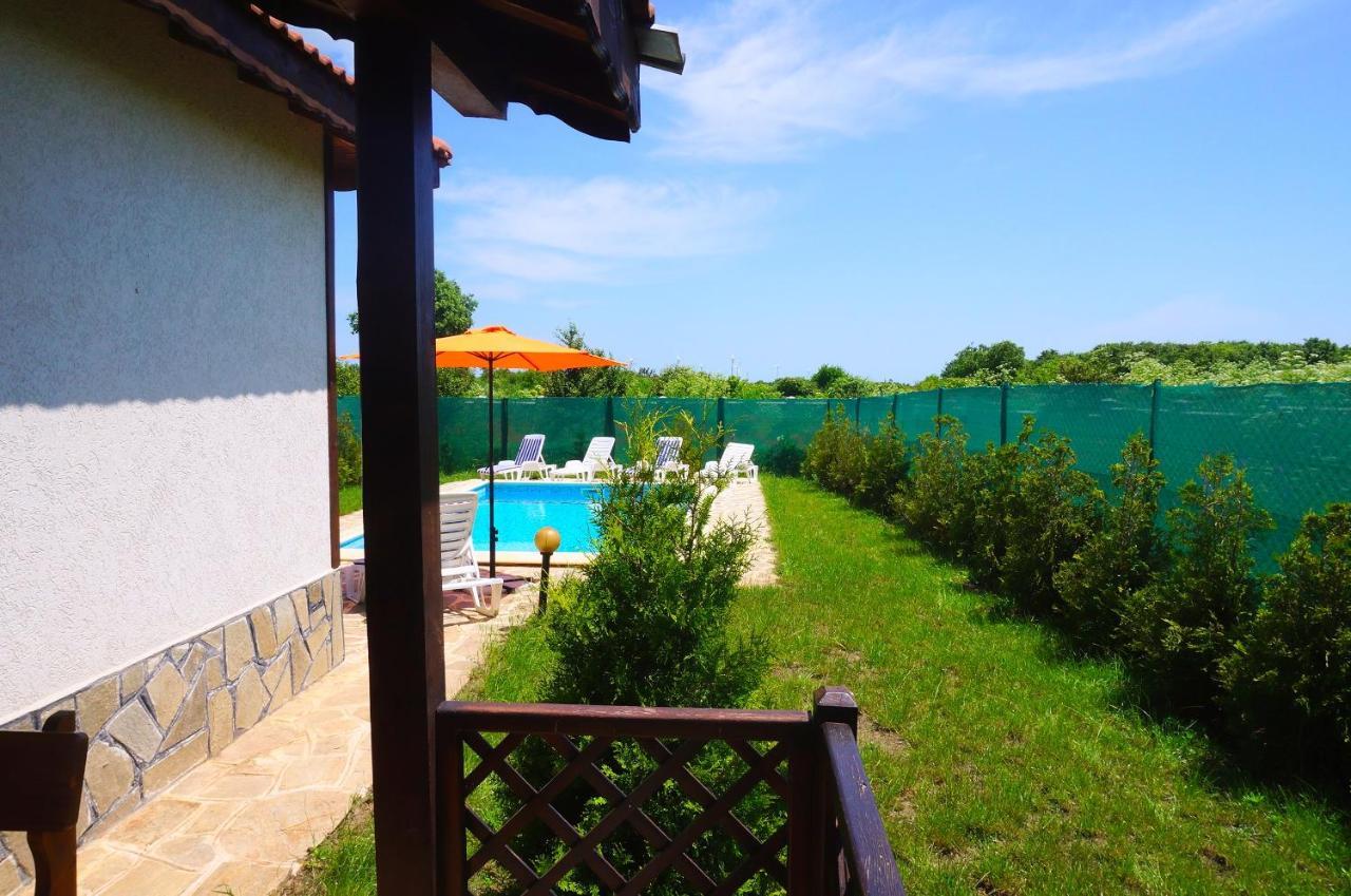 Villa Edem - Beach Bolata Area Bŭlgarevo Esterno foto