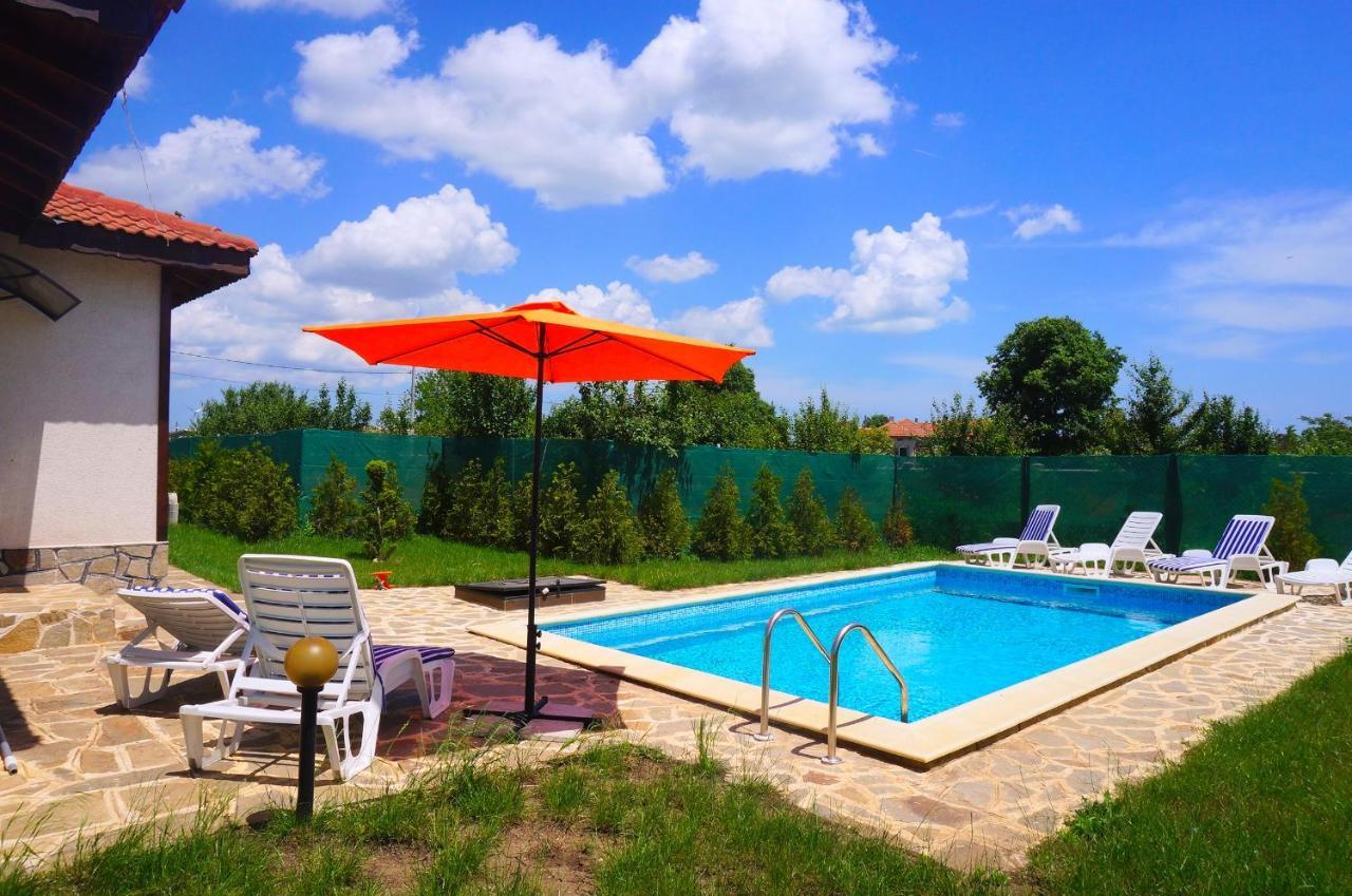 Villa Edem - Beach Bolata Area Bŭlgarevo Esterno foto
