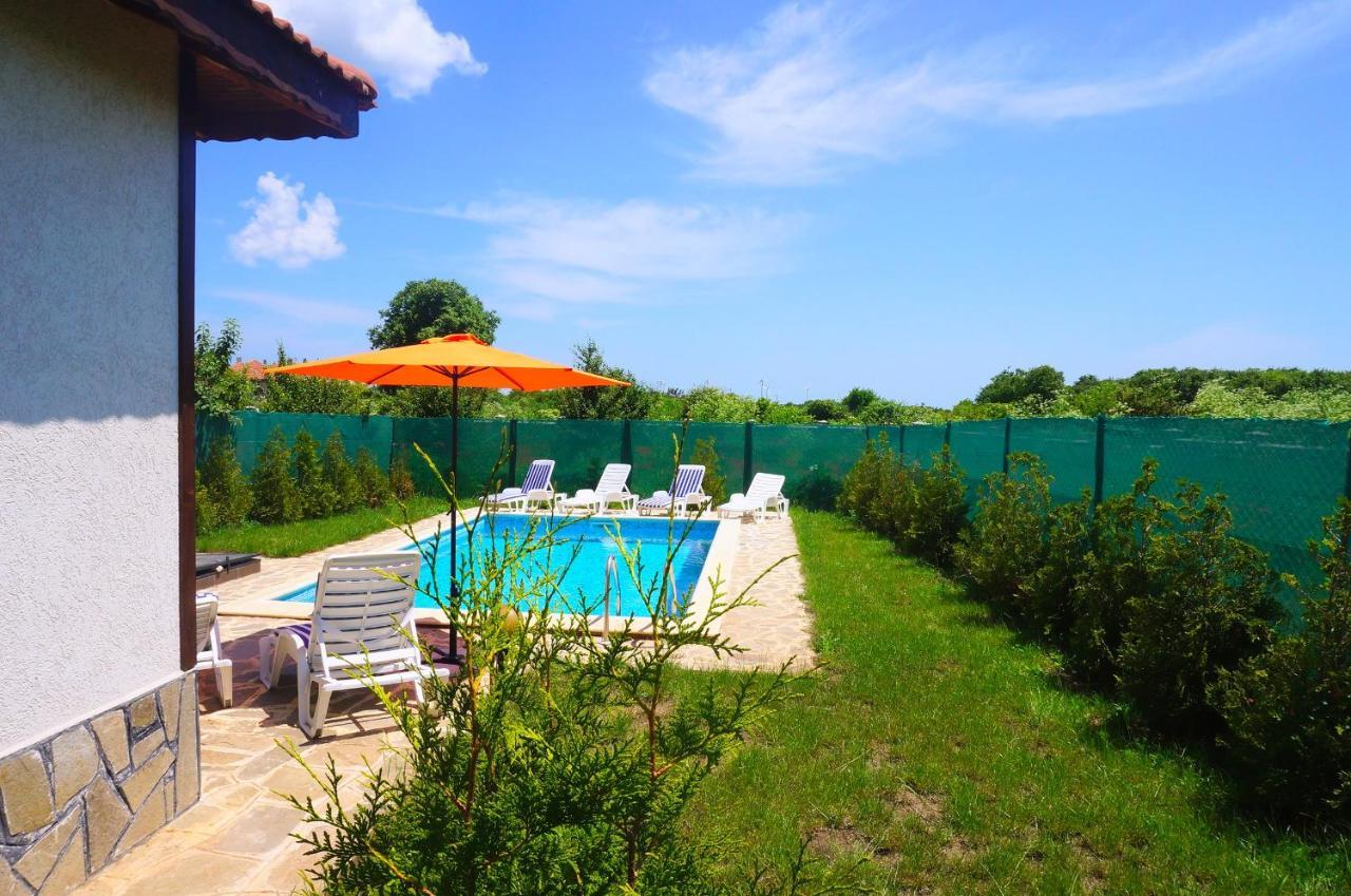 Villa Edem - Beach Bolata Area Bŭlgarevo Esterno foto