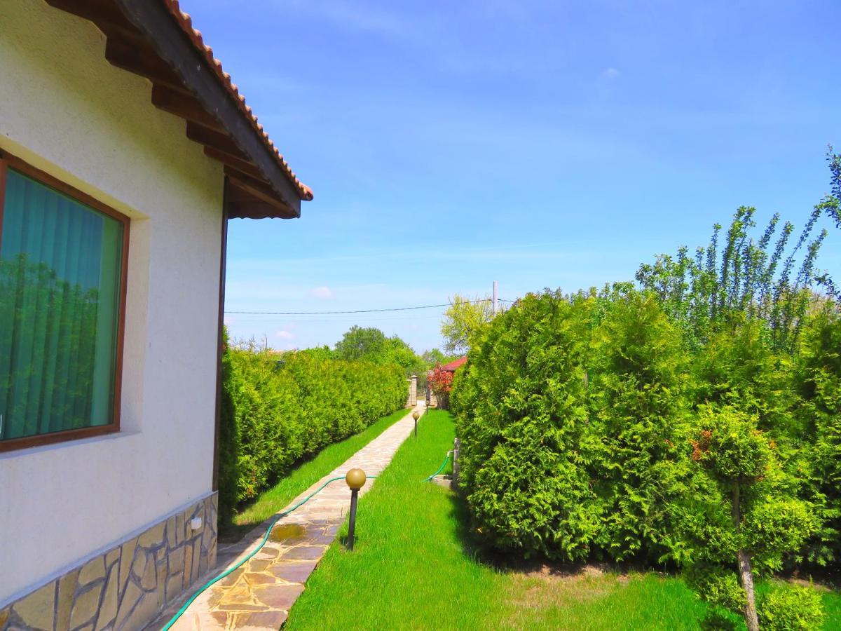Villa Edem - Beach Bolata Area Bŭlgarevo Esterno foto