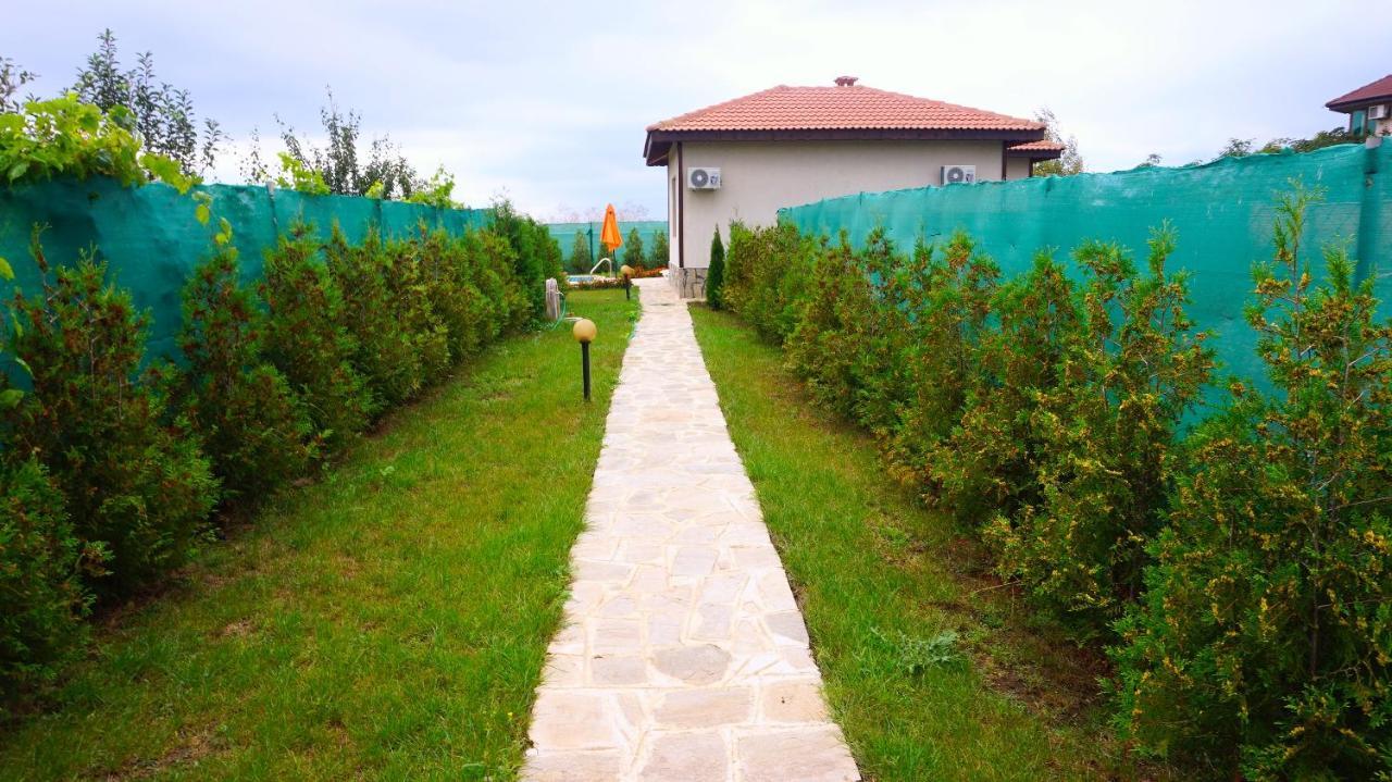 Villa Edem - Beach Bolata Area Bŭlgarevo Esterno foto