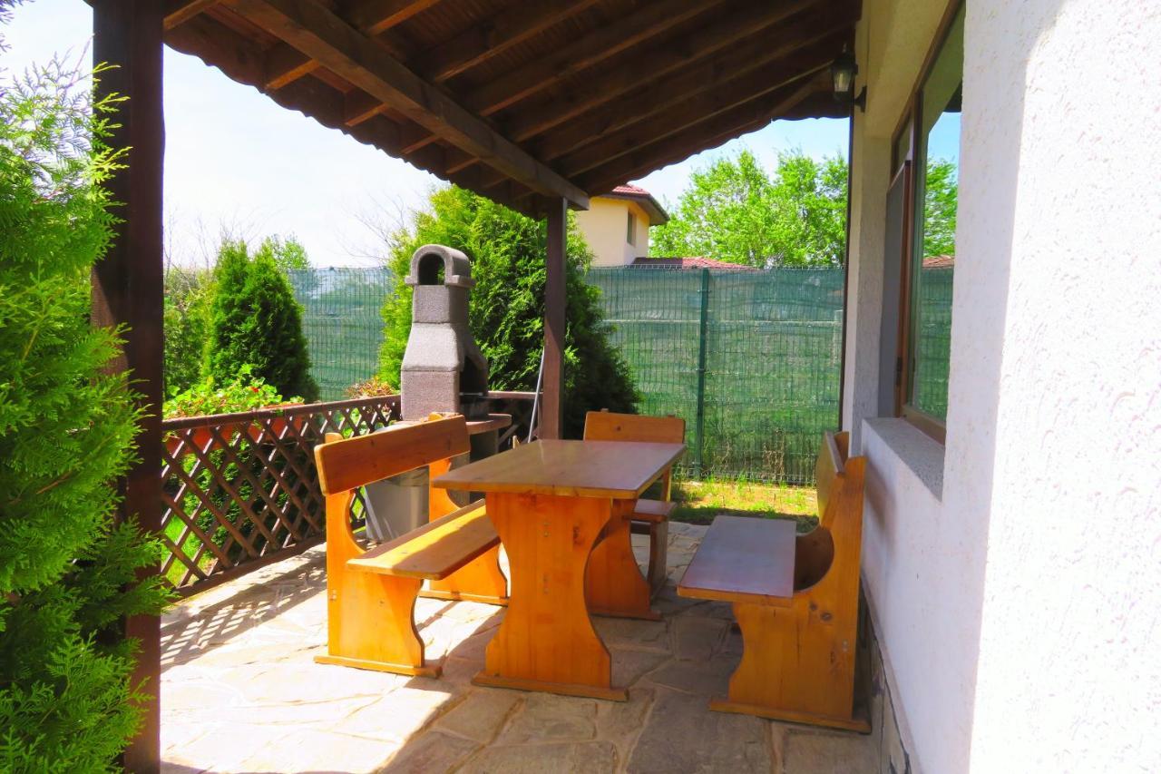 Villa Edem - Beach Bolata Area Bŭlgarevo Esterno foto